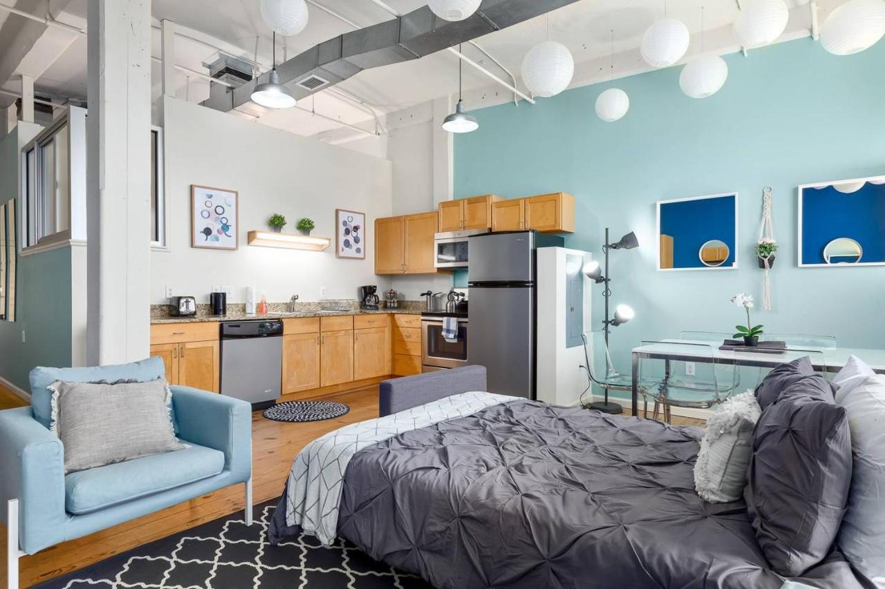 Trifecta 2Br Free Parking Modern Superhost Apartamento Durham Exterior foto