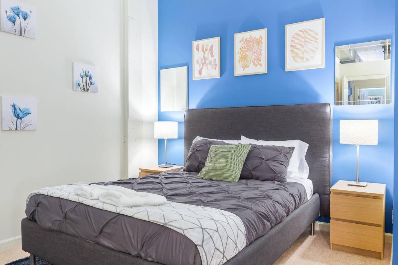 Trifecta 2Br Free Parking Modern Superhost Apartamento Durham Exterior foto